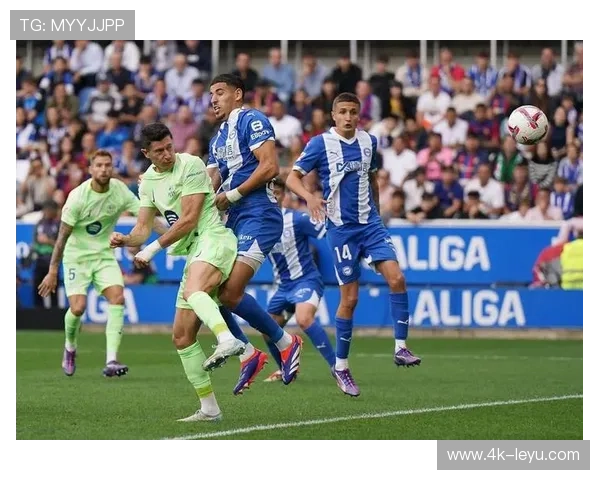 拉菲尼亚带伤出战西超杯决赛，展现职业精神